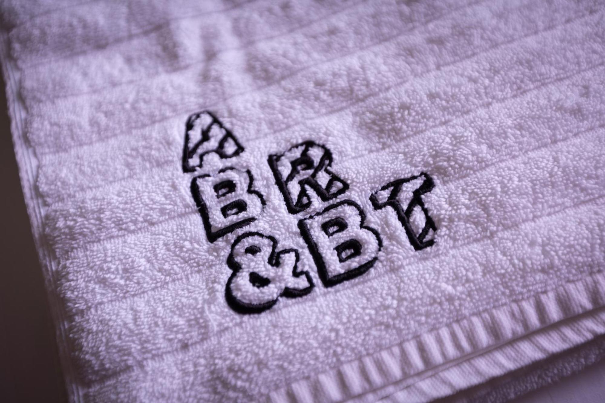Art B&B Blackpool Esterno foto