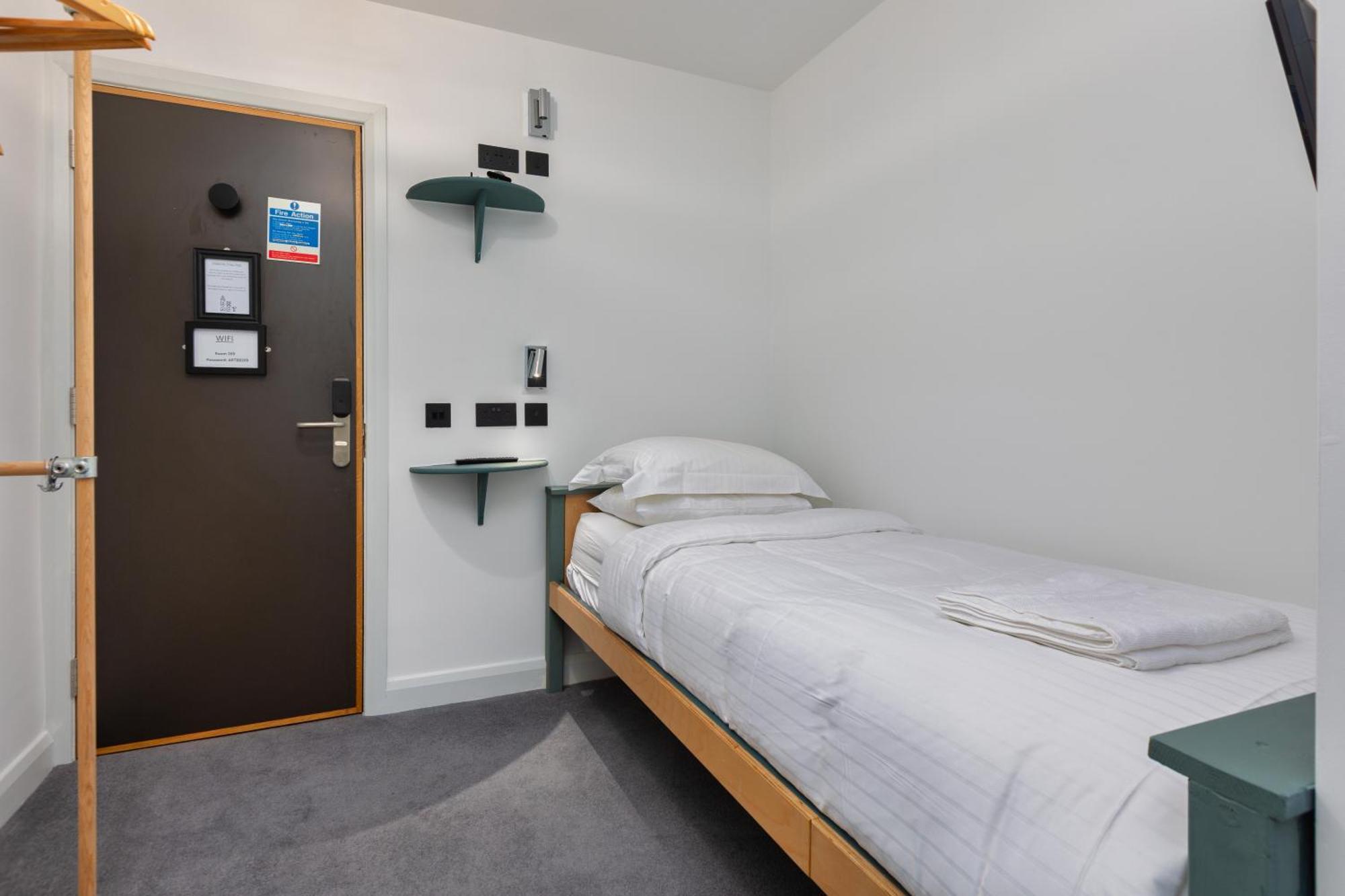 Art B&B Blackpool Esterno foto